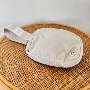 Lululemon Everyday Belt Bag 1L
